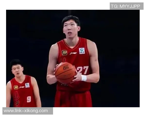 普尔首秀表现平平20分钟贡献11分4板4助1帽展现潜力与不足