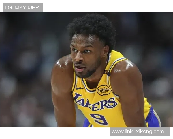 布朗尼谈投篮表现不佳表示身体状态未达预期多次投篮未能命中目标