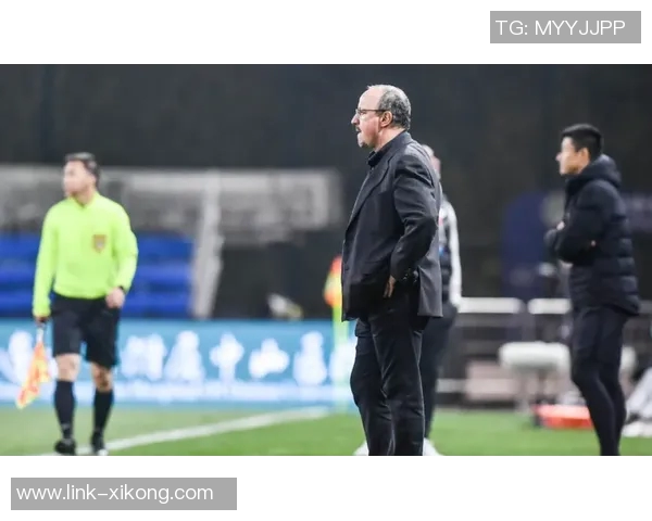 贝尼特斯重返教坛计划浮现自信伊斯坦布尔奇迹是自己杰作