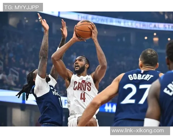 莫布里展现全能进攻能力精准外线三分助力球队再创佳绩