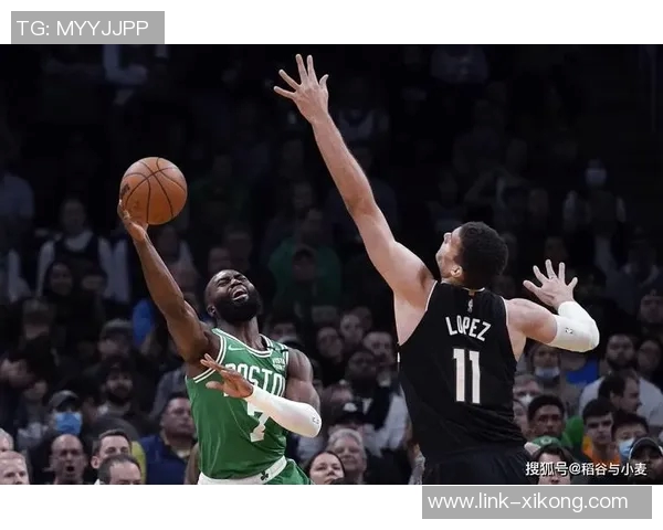 杰伦泰森表现出色14投6中三分球命中率高达33助力全队取得胜利