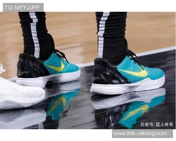 10月份NBA球员上脚鞋款排行榜科比鞋独占前两名布克紧随其后位列第四 10月份NBA球员上脚鞋款排行榜科比鞋独占前两名布克紧随其后位列第四