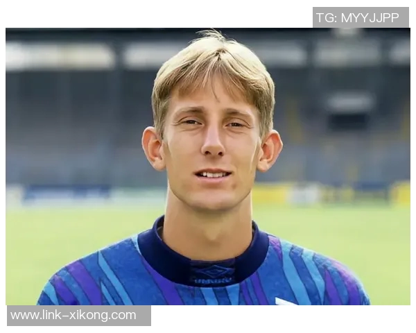 奥维马斯有望重返阿贾克斯担任体育总监职位 奥维马斯有望重返阿贾克斯担任体育总监职位