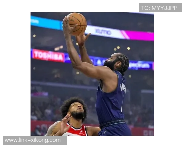 哈登感慨球队伤病频发期待队友们早日康复重返赛场 哈登感慨球队伤病频发期待队友们早日康复重返赛场