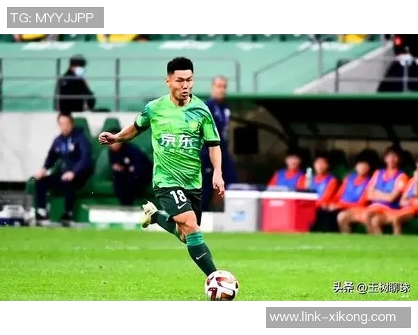 方昊长传单刀机会被铲失国安后场传球失误引发险情